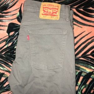 MENS Gray Levi’s 513